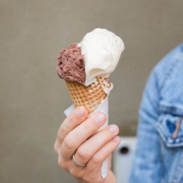 Celebrate National Ice Cream Day with a sweet treat from Baskin-Robbins, Mimi's Handmade Ice Cream, or Ice Cream Jubilee, less than 10 minutes from Pike 3400. 🍦
#PetLoversParadise #DogDining #PatioSeason #Pike3400 #Arlington #NowLeasing Instagram post from @pike3400 on July 21, 2024 18:35:03pm